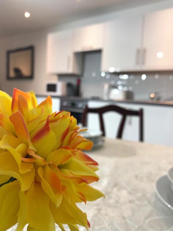 Edinburgh Ocean Inn Екстериор снимка